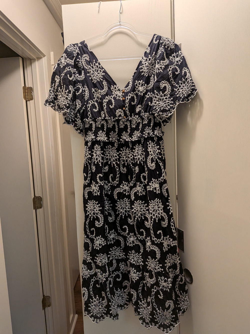 Beulah Style Navy and White Embroidered V-Neck Midi Dress Small